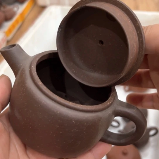 茶壶紫砂瑕疵……………………
