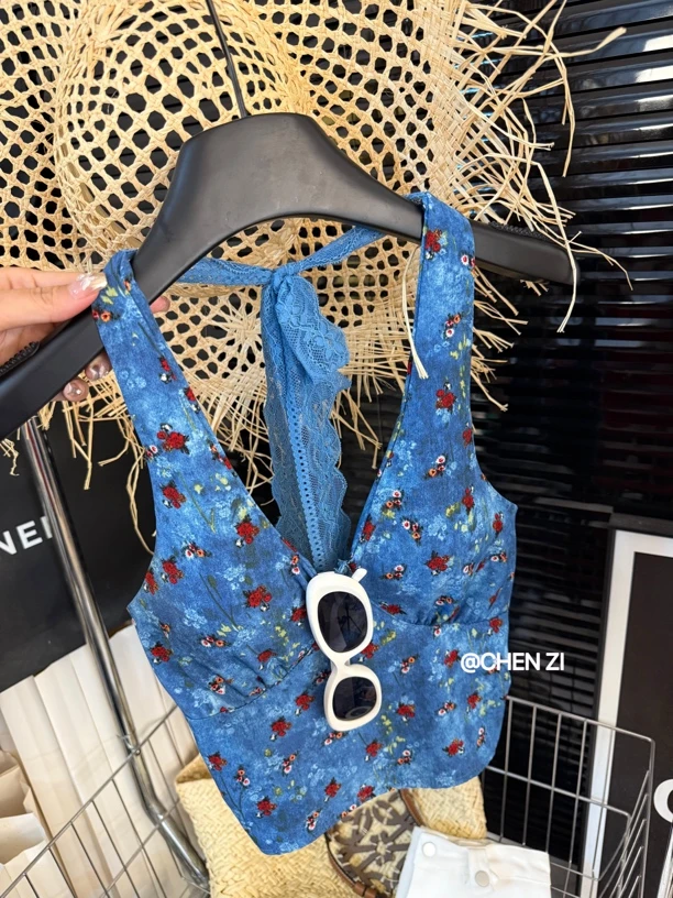 卡普里蓝【去大理】碎花v领雪纺收腰油画旅游胸垫挂脖上衣吊带背心