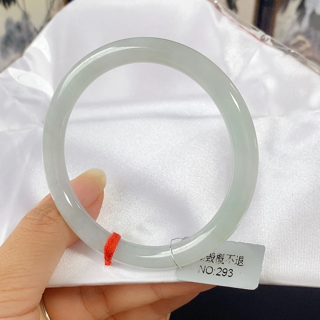 未镶嵌手镯翡翠手镯