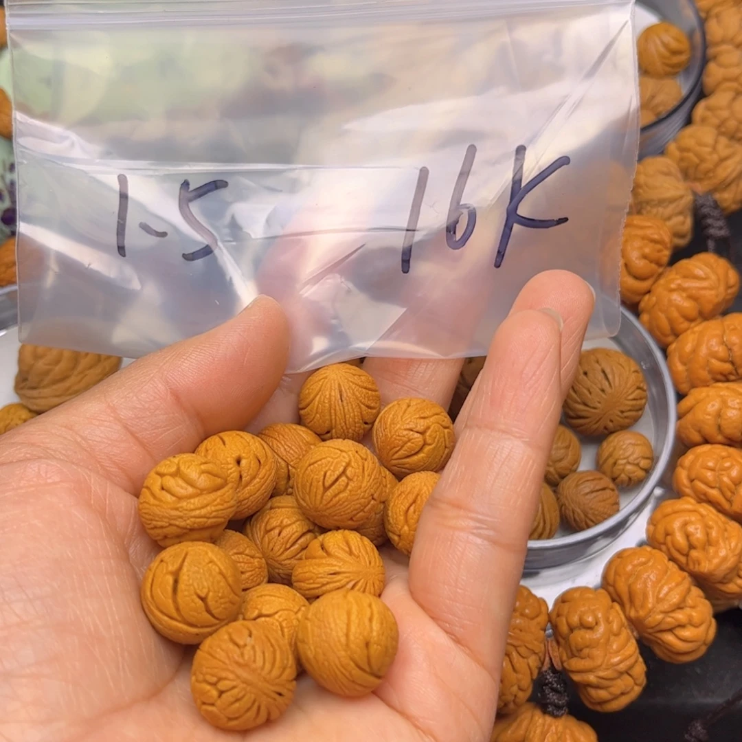 吊坠桃核龙纹桃核