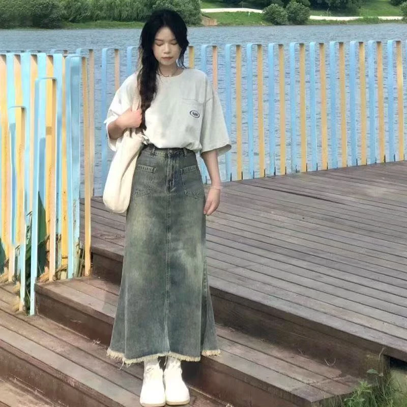 大码胖mm牛仔半身裙女秋夏季新款高腰a字毛边鱼尾裙阴阳师联名裙