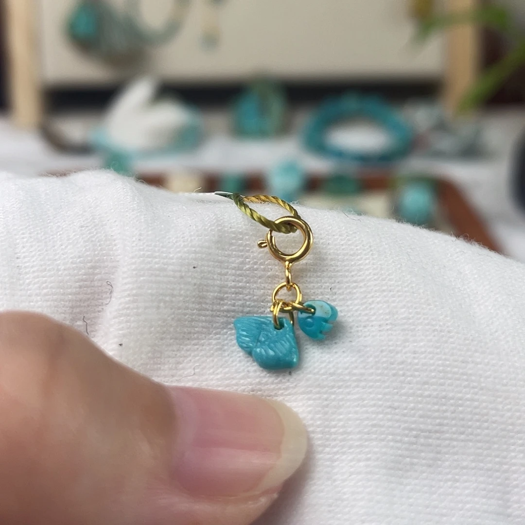 南红玛瑙配饰未镶嵌