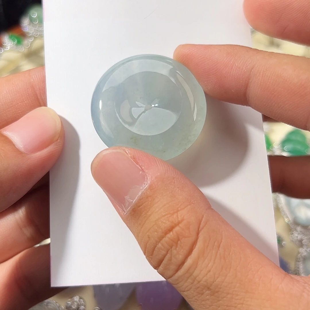 翡翠未镶嵌颈饰天空蓝冰种莫西沙平安扣