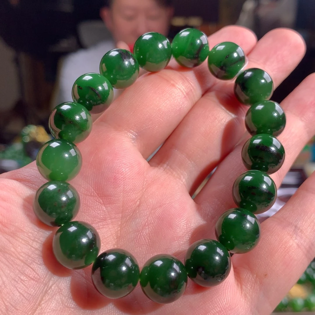 手串未镶嵌和田玉（碧玉）懒*?