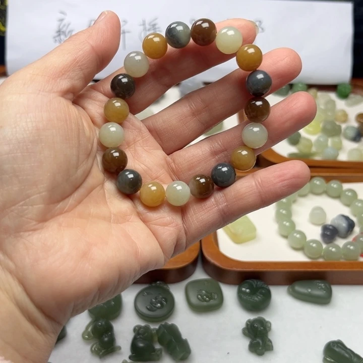 和田玉未镶嵌手链