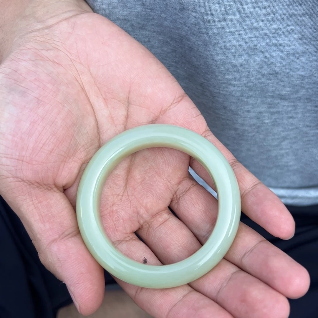 迷***蒙和田玉未镶嵌挂件