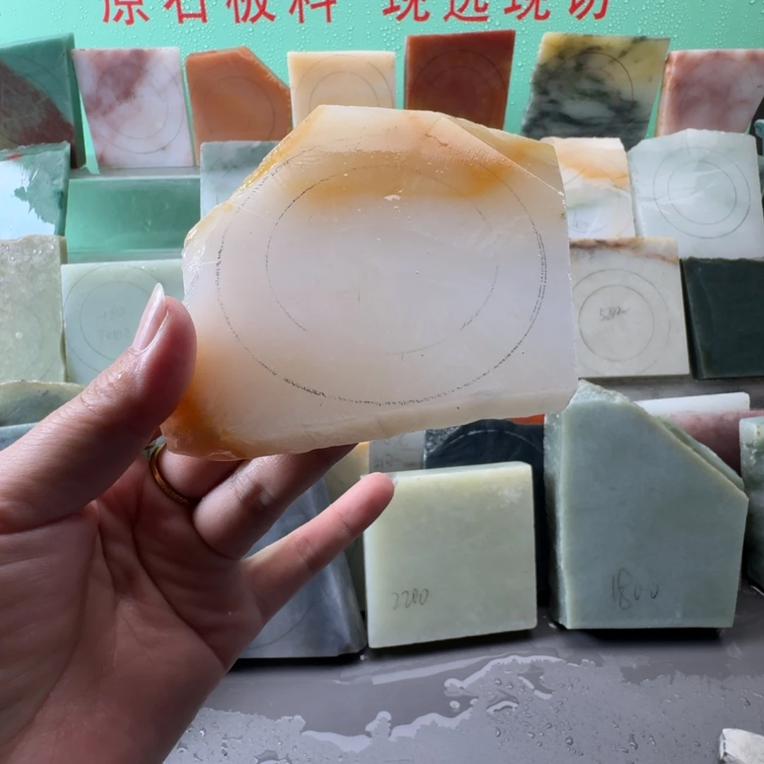未镶嵌手镯石英质玉（金丝玉）手镯定制