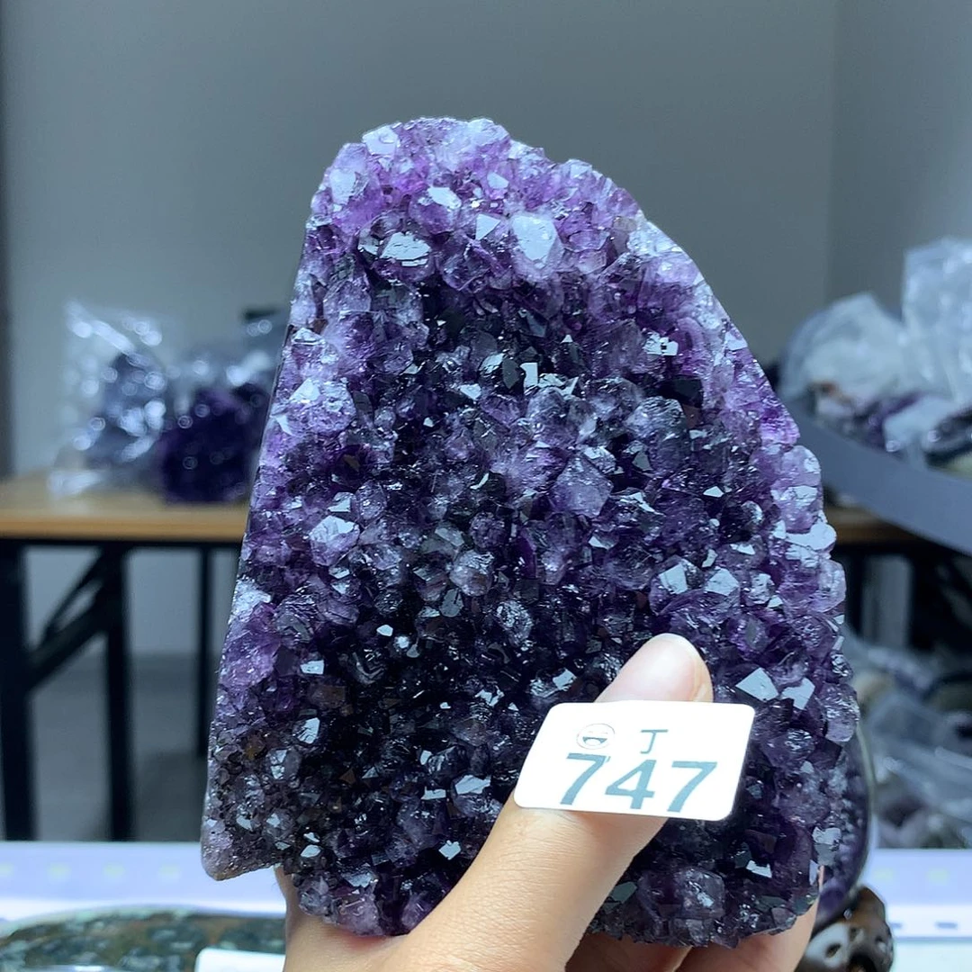 未镶嵌大型摆件（非配饰）水晶