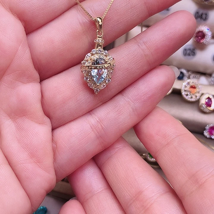 颈饰托帕石银S925镶嵌卡*