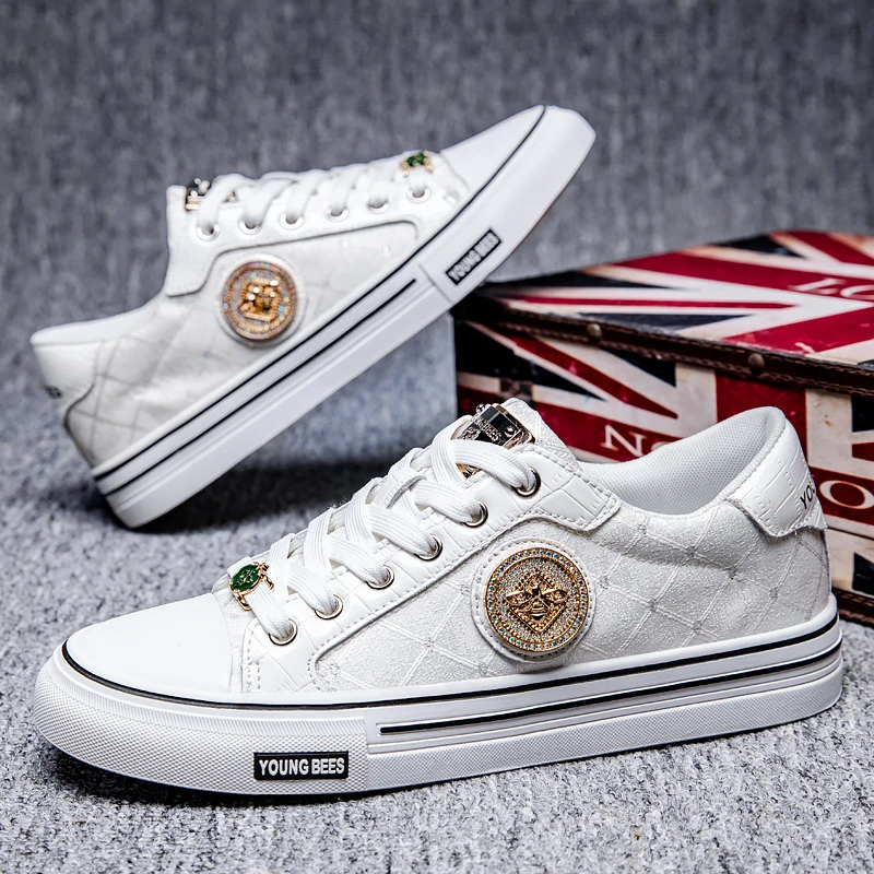 小蜜蜂男鞋夏季新款舒适百搭轻便小白鞋男士潮流时尚运动休闲板鞋