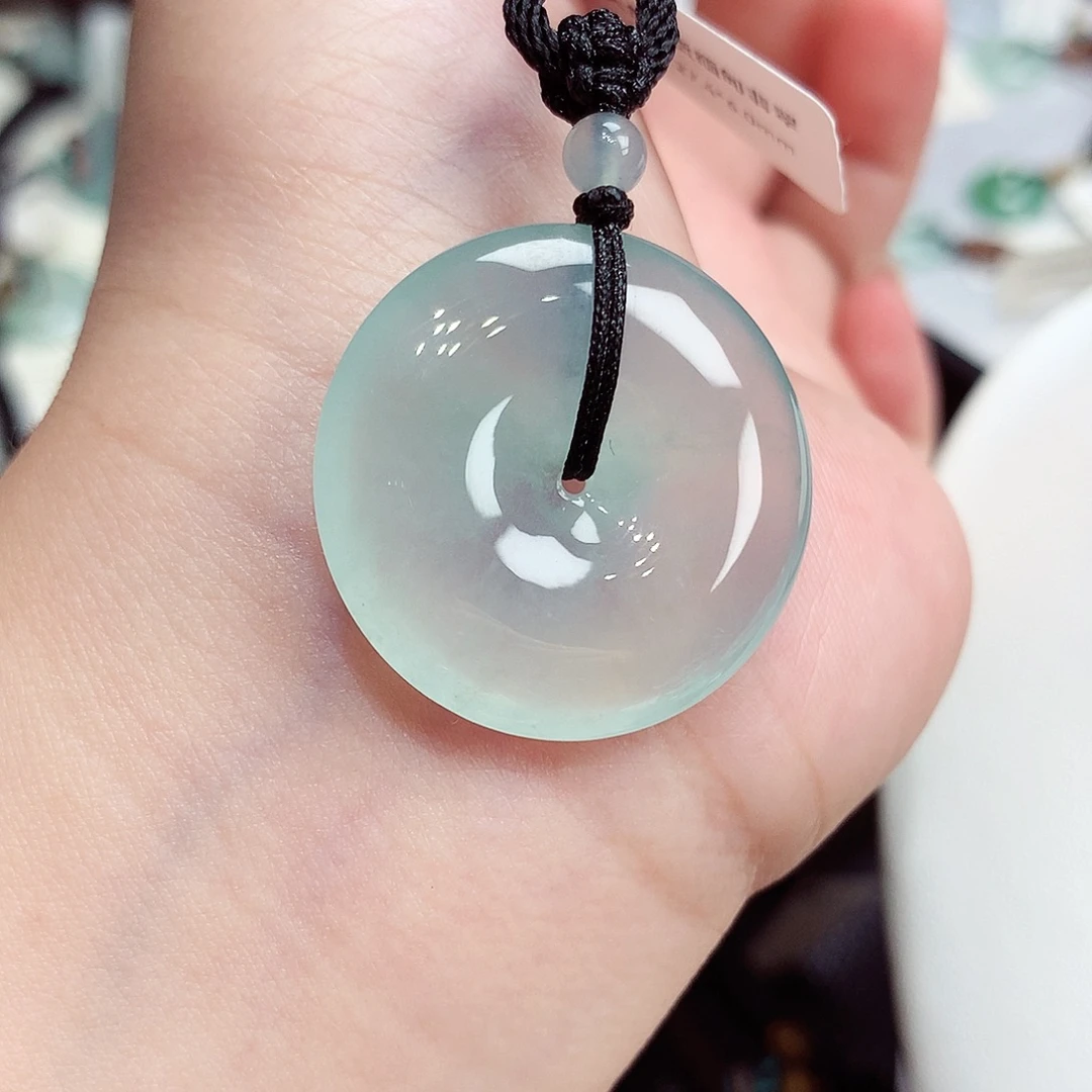 翡翠未镶嵌颈饰翡翠58，27.4/5.9