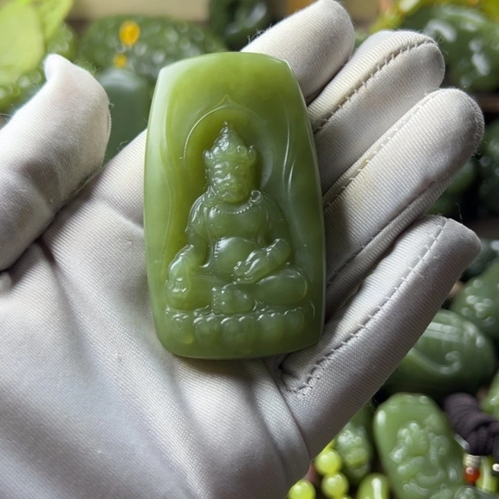 岫岩老玉（透闪石质玉）未镶嵌挂件