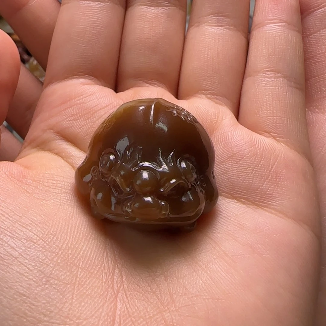 玉***兰和田玉未镶嵌颈饰