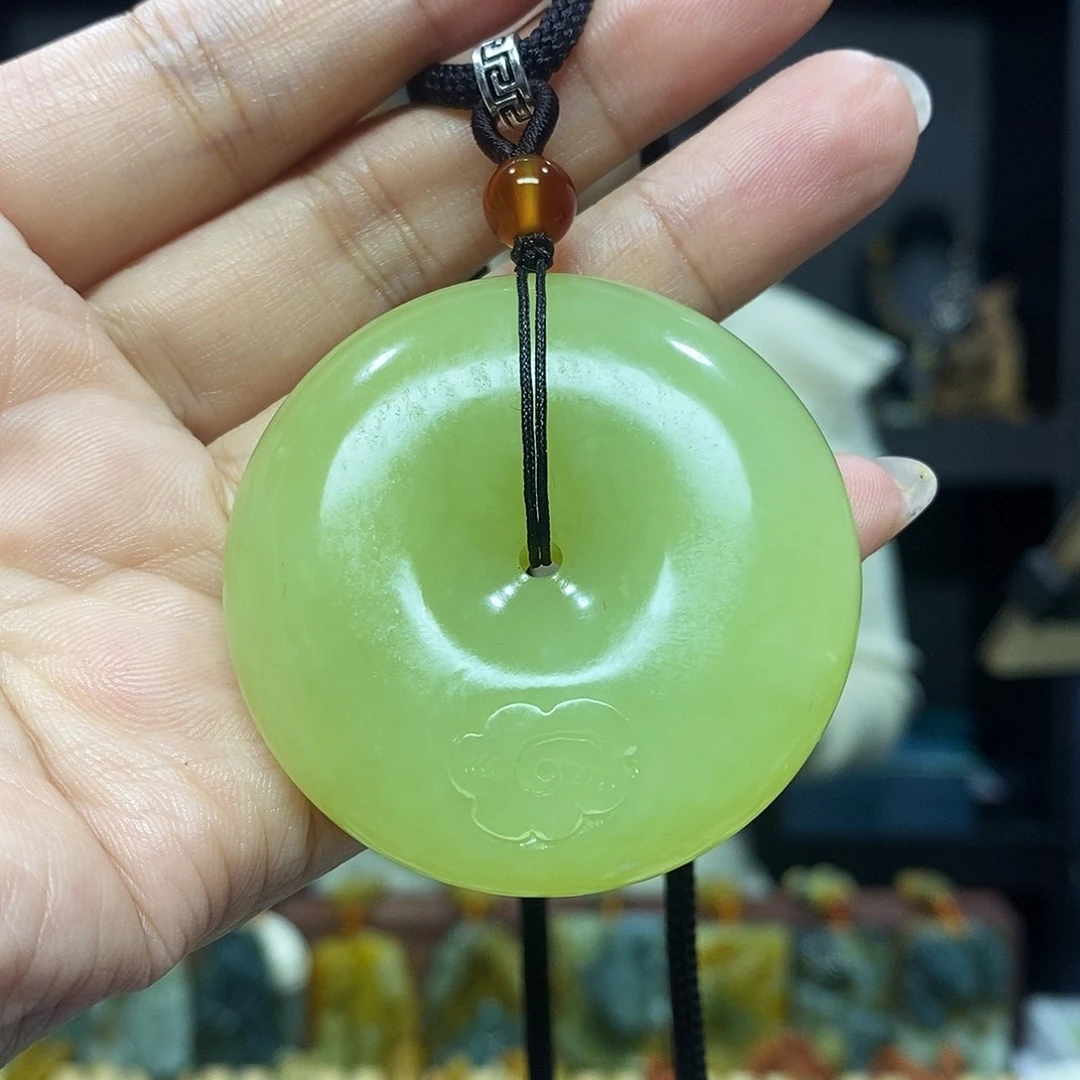 未镶嵌岫玉挂件吊坠项链