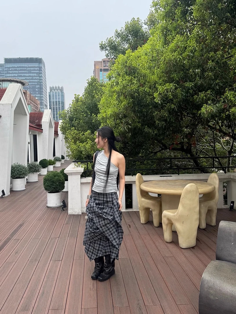 ONEXH·IN choose u2025夏季不规则设计款韩系高腰显瘦格子半身裙