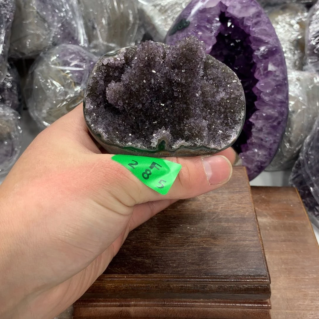 紫晶大型摆件（非配饰）未镶嵌