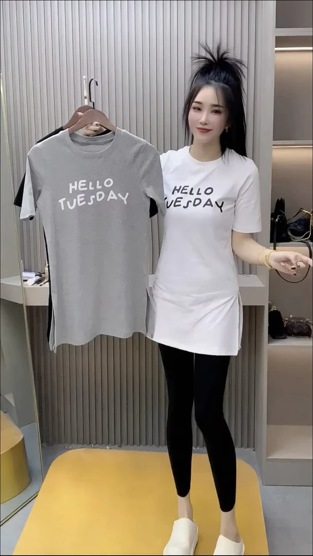 25春夏新款韩系简约字母印花减龄百搭显瘦开叉正肩短袖t恤女