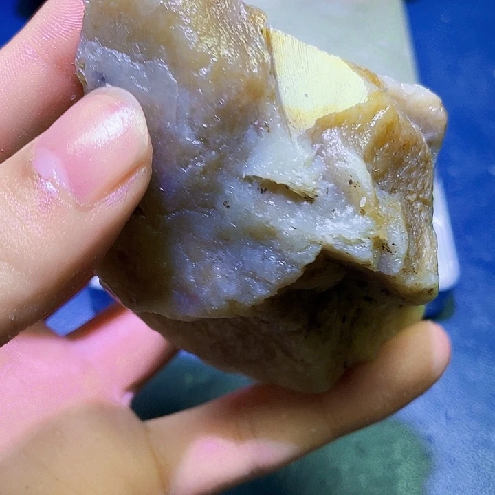 和田玉（糖玉）未镶嵌珠宝半成品