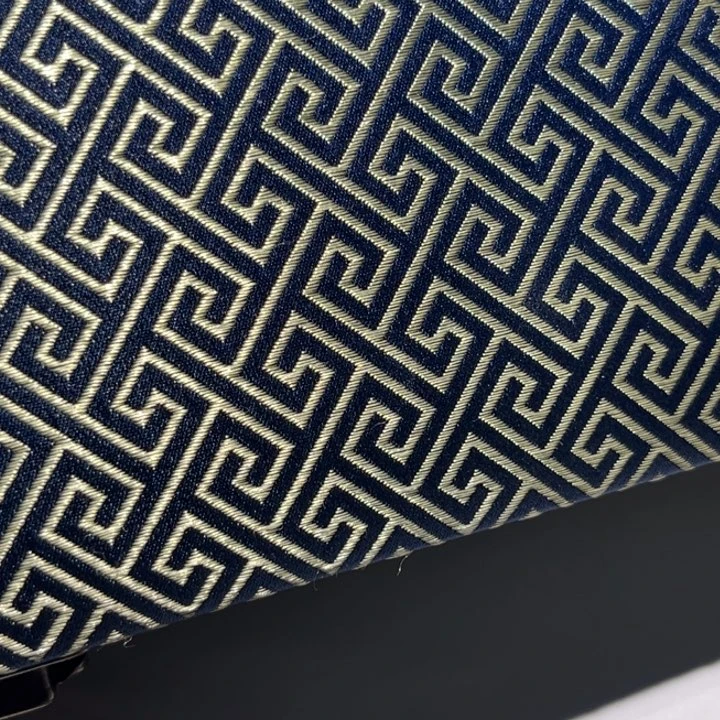 王***.桃核把件狮子头核桃教练