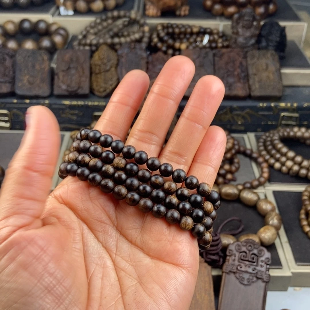 沉香手串天*越南芽庄白棋玉化留疤