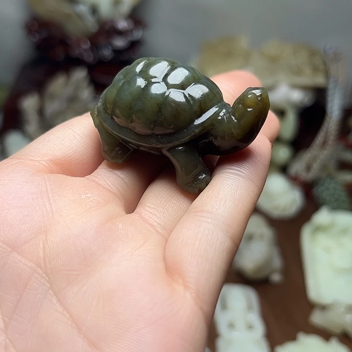 和田玉（糖玉）未镶嵌颈饰