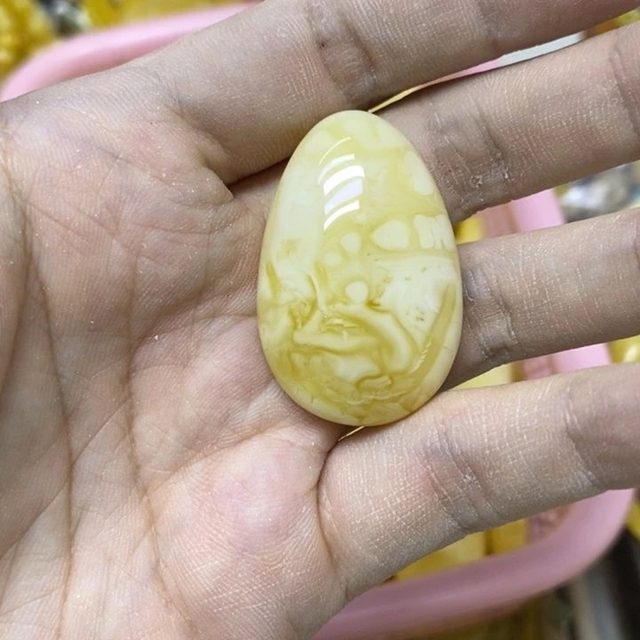 裸石蜜蜡未镶嵌吊坠