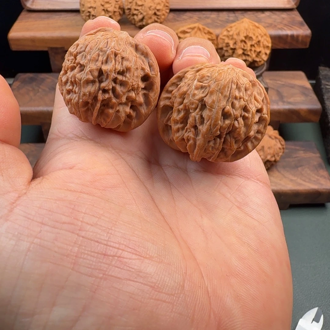 把件文玩核桃全品磨盘狮子头