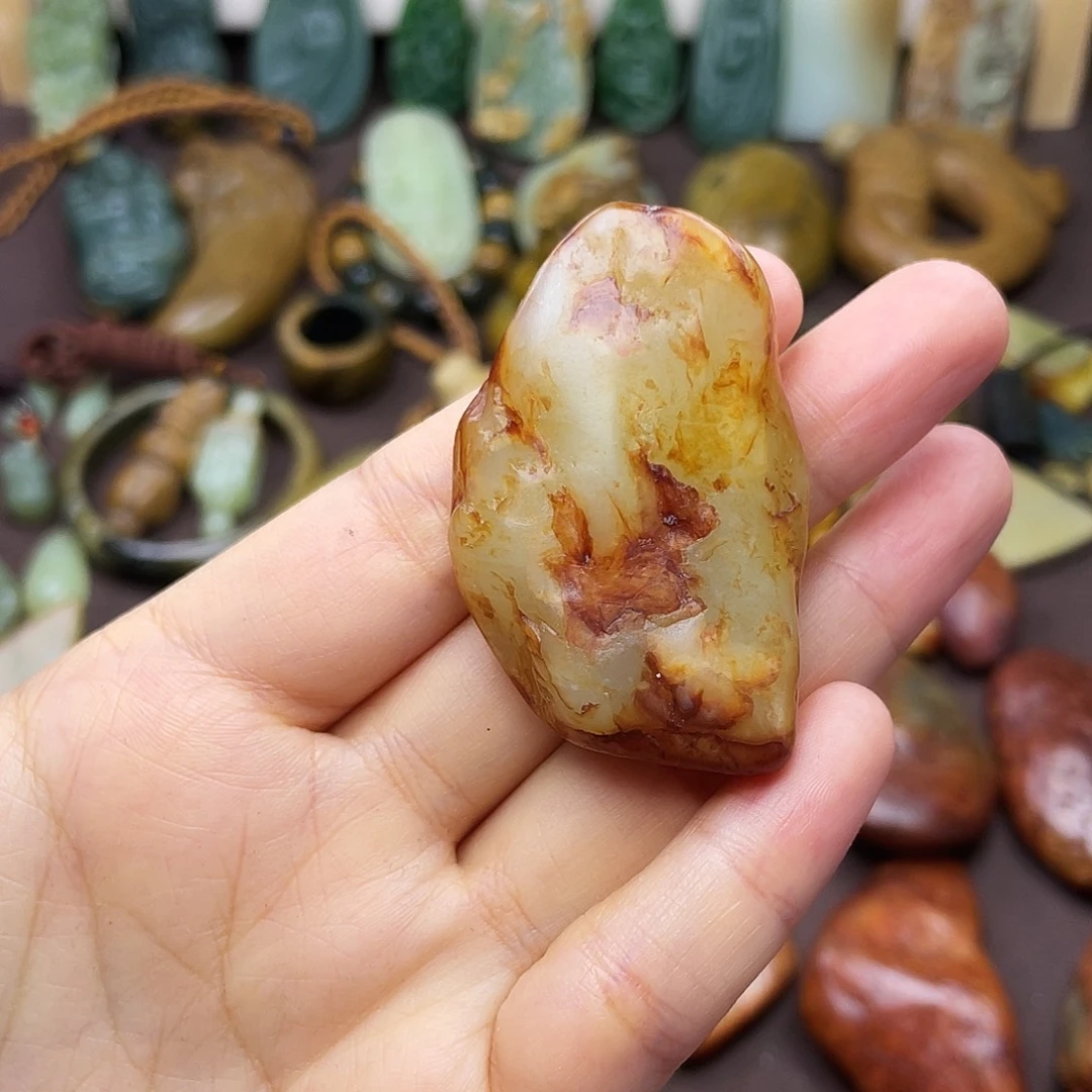 岫岩河磨玉（透闪石质玉）未镶嵌颈饰