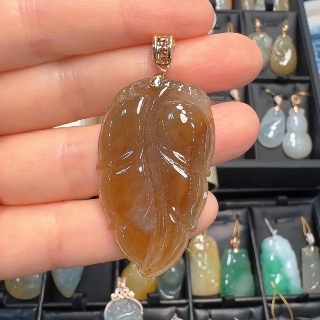 翡翠18K金镶嵌吊坠(不含链)叶子