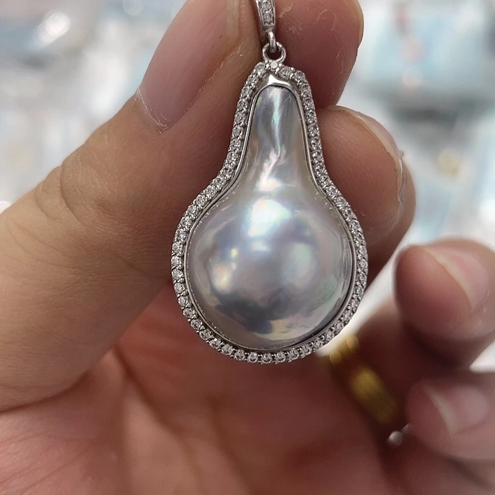 银S925镶嵌拼合珍珠（马贝珠）颈饰