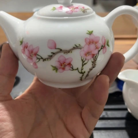 碗手工手绘壶一个陶瓷