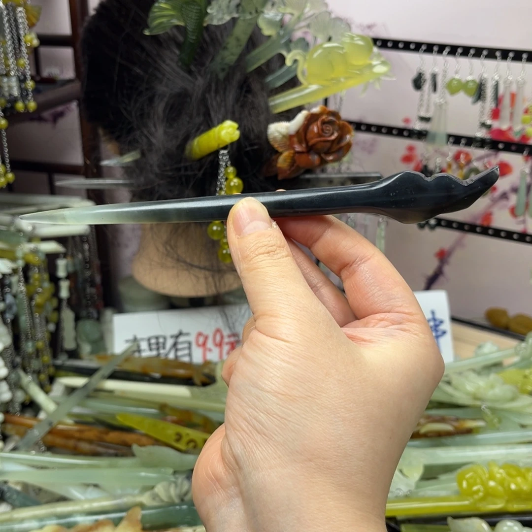 岫玉未镶嵌发饰长度19厘米左右