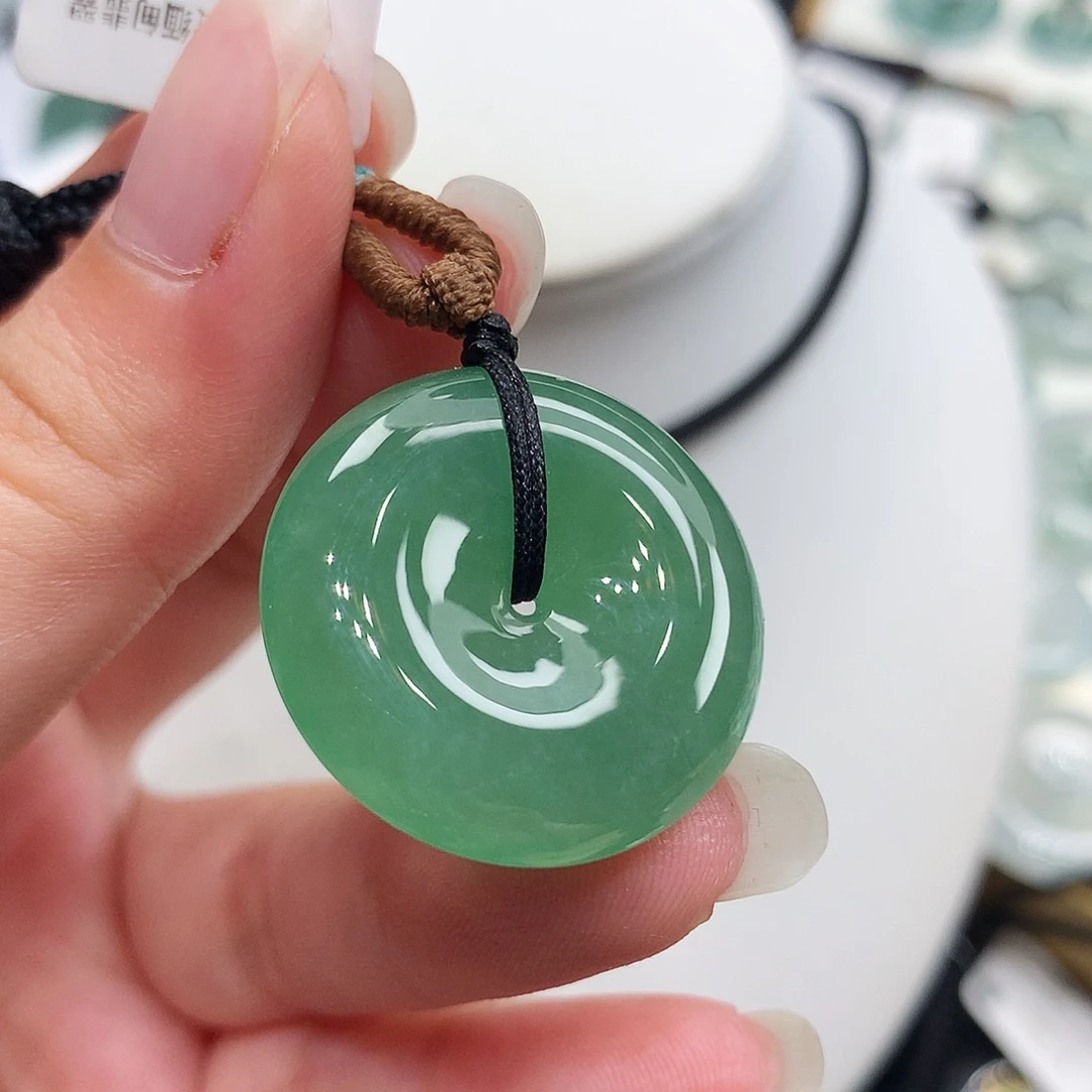 翡翠未镶嵌胸饰翡翠85，25.4/6.3