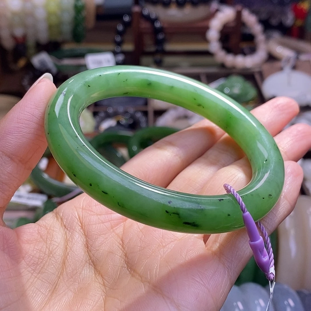 和田玉未镶嵌颈饰55毕业级老矿料碧玉乌兰海苹果绿