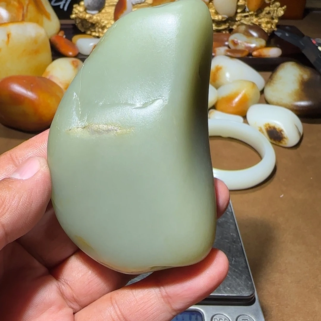 @***和田玉（白玉）未镶嵌颈饰