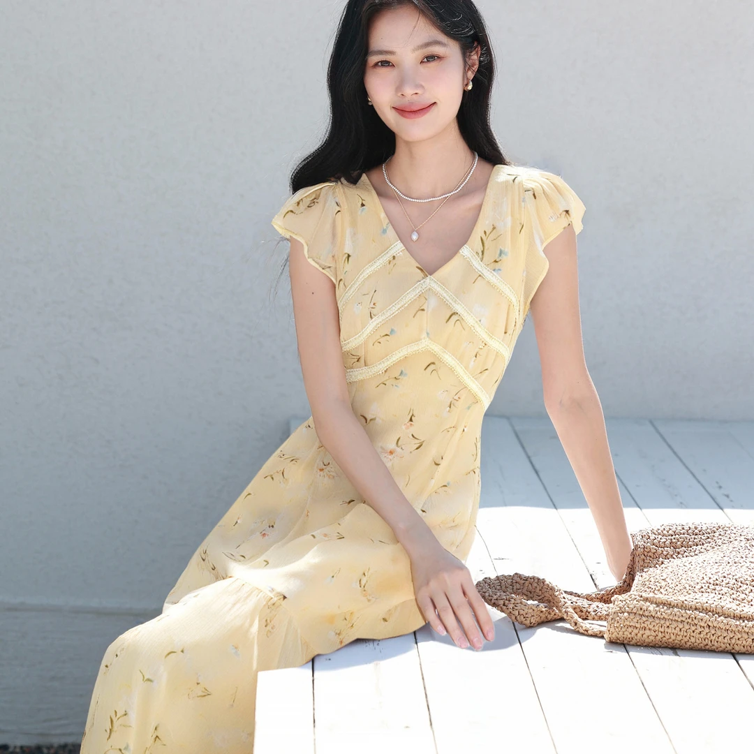 伊芙丽设计感粉色鱼尾连衣裙女25夏季印花显瘦V领仙女裙1G4993451