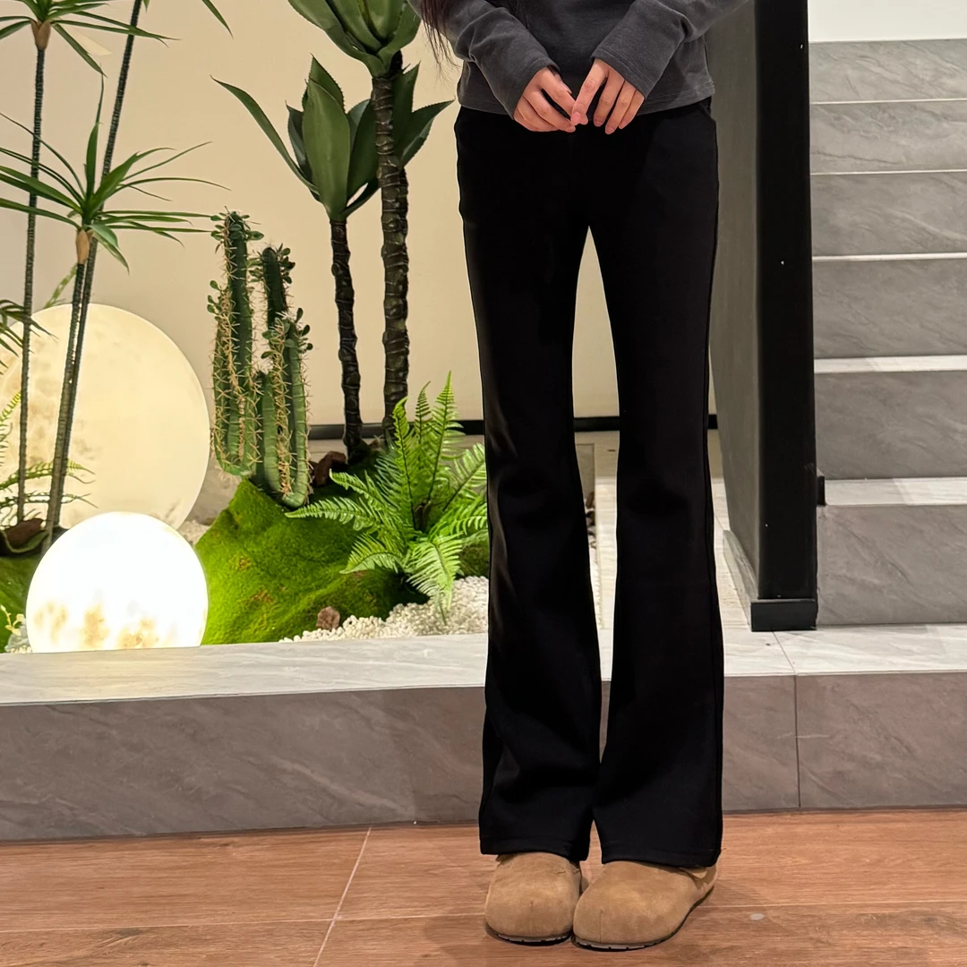 宿慕SUMU 经典百搭加绒小黑裤2025新款11-20舒适显瘦微喇裤0118