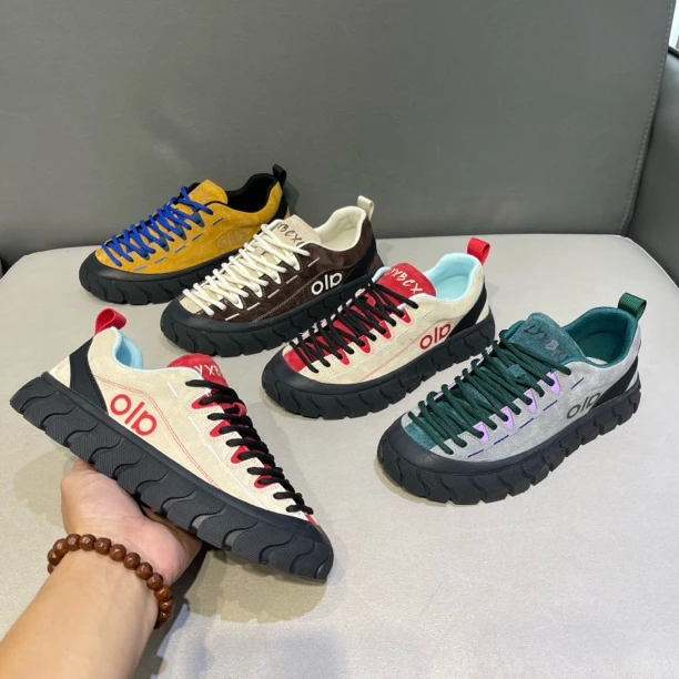 2025秋季新款低帮系带时尚休闲鞋薄款男鞋流苏秋季皮革拼接潮男鞋