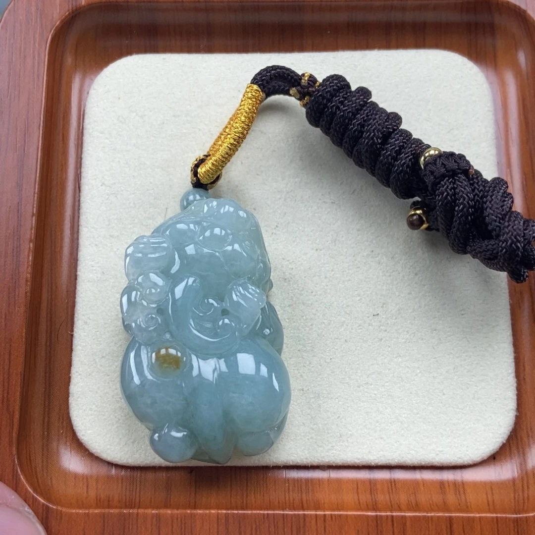 颈饰未镶嵌翡翠如意貔貅吊坠