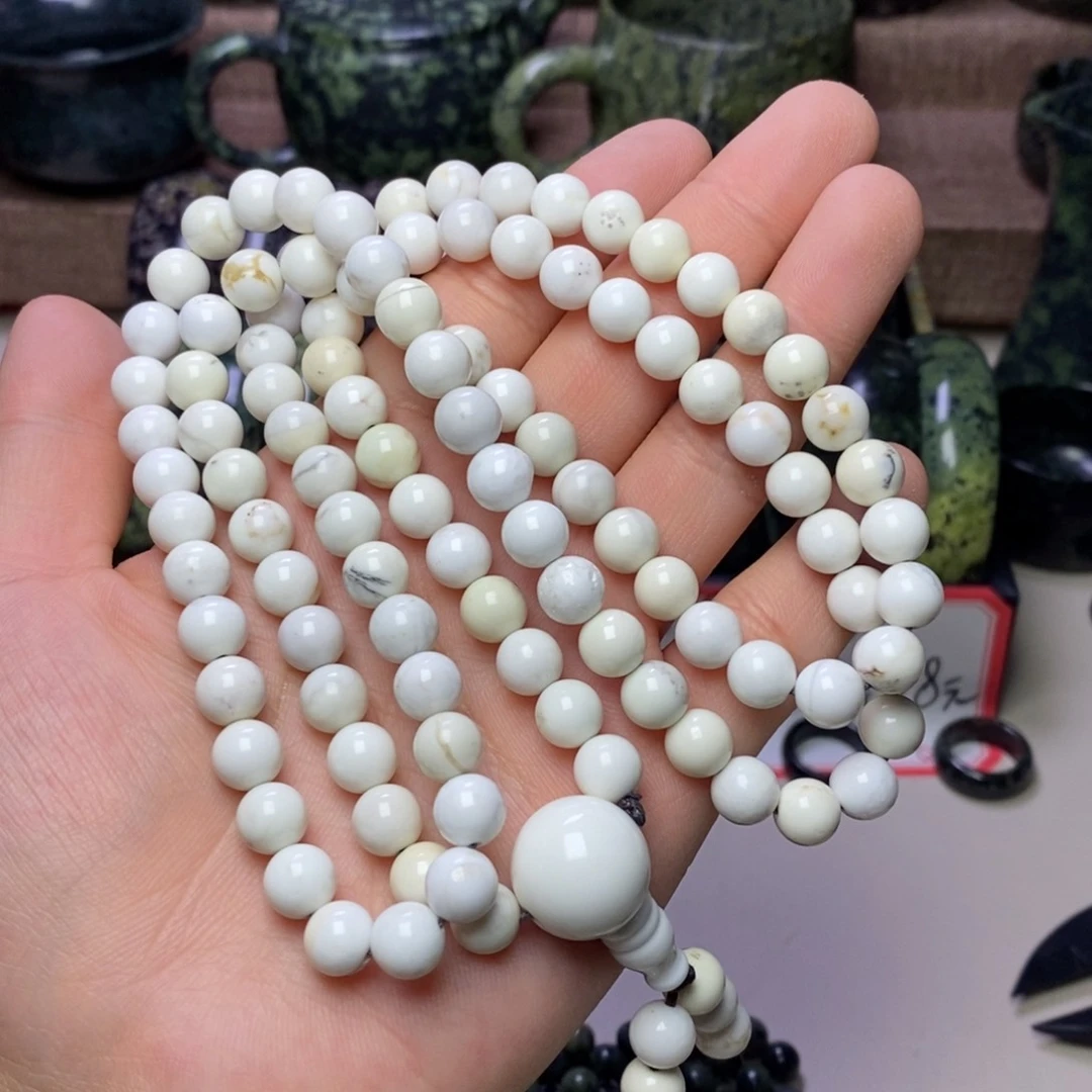 未镶嵌蛇纹石玉手链