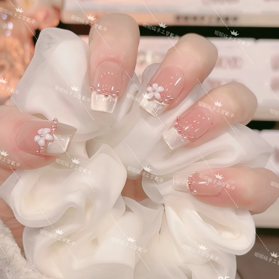 【七里香】手工穿戴甲气质款光疗美甲