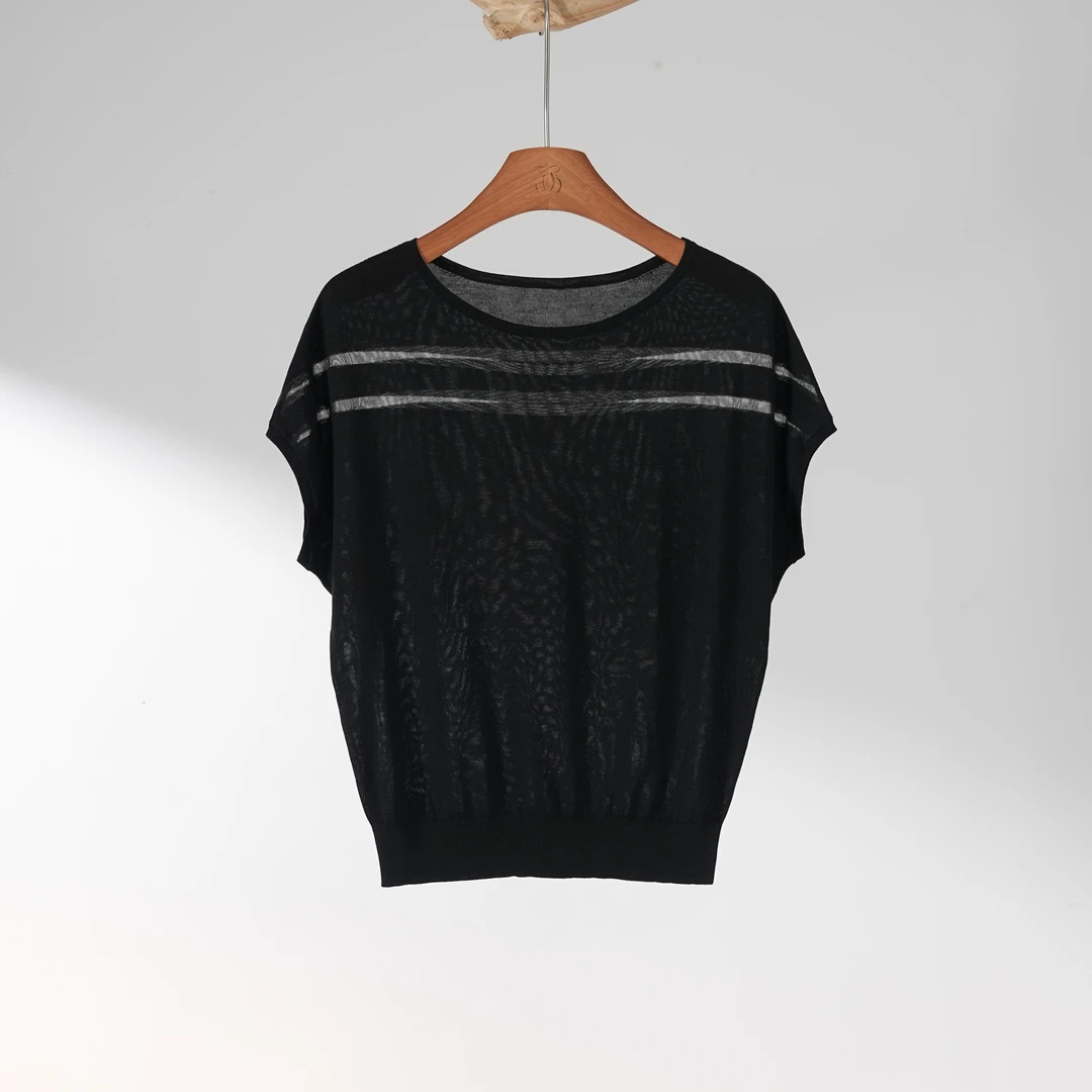 西子/【黑魅蝙蝠】显瘦针织蝙蝠衫黑色上衣/MSBH1486