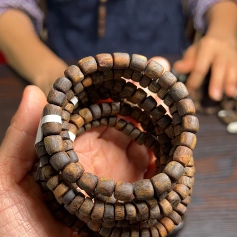 手串沉香红土乌身沉水6克卡7多样性发1条