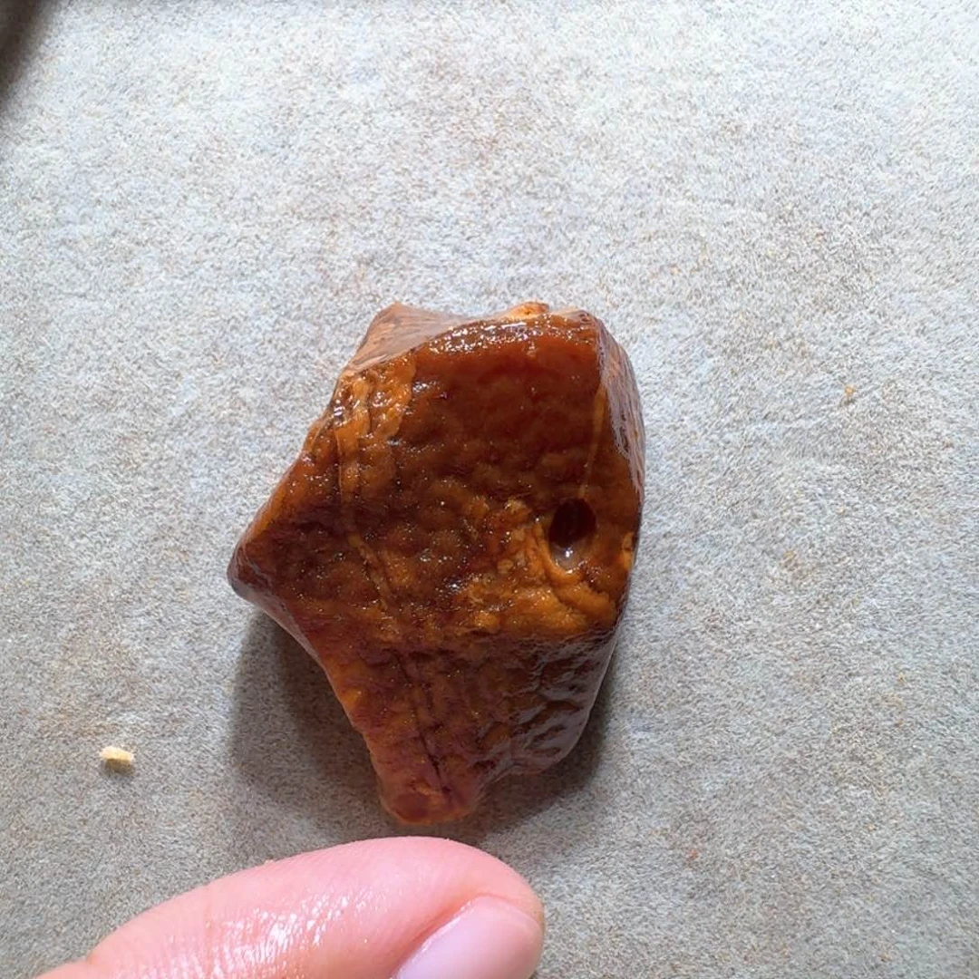未镶嵌定制琥珀定制