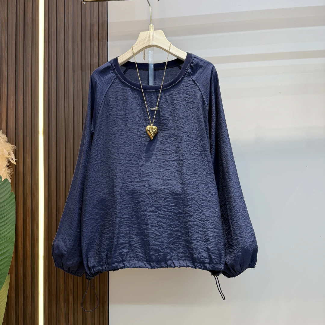 2025年早秋新款圆领灯笼袖百搭净版女人衫