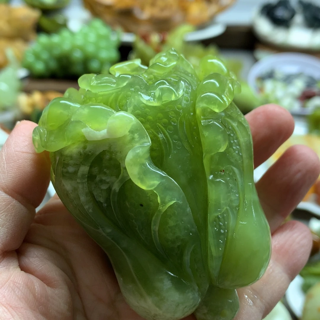 未镶嵌蛇纹石玉摆件