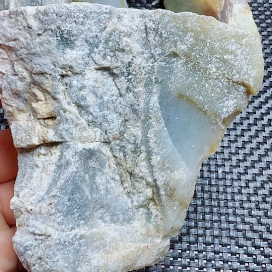 和田玉（糖玉）未镶嵌珠宝半成品