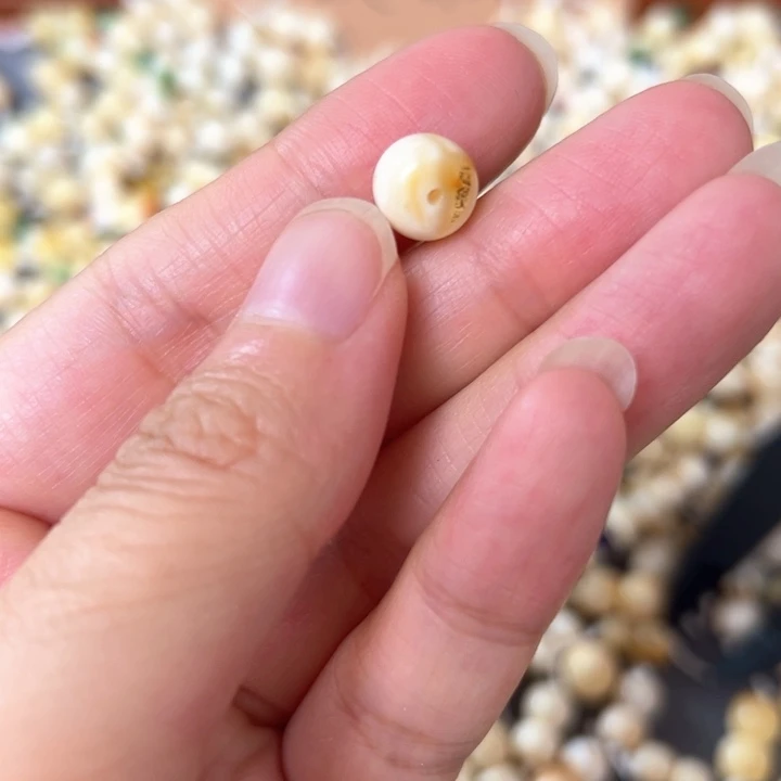 裸石蜜蜡未镶嵌9mm一个