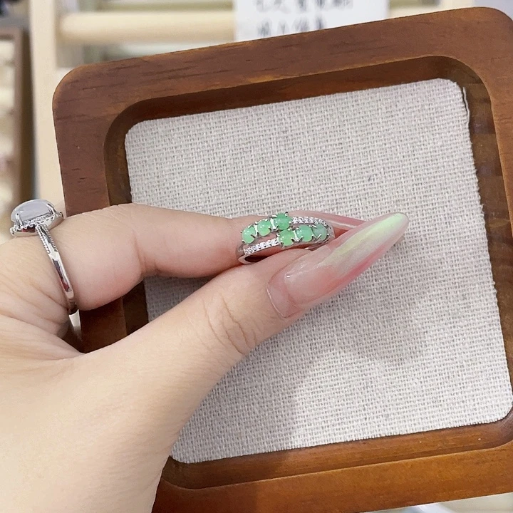 翡翠未镶嵌颈饰天然翡翠Ａ货