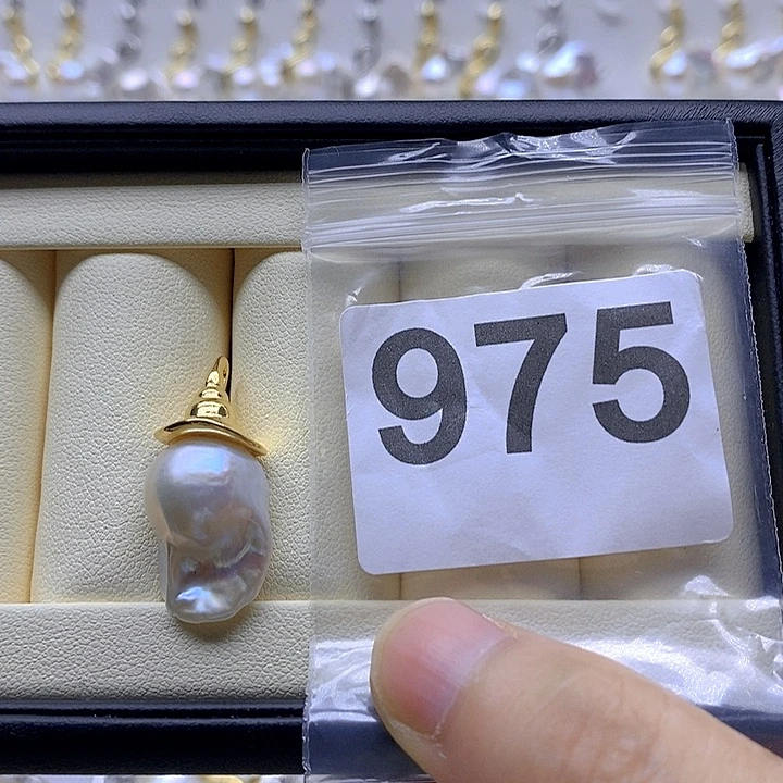 淡水珍珠未镶嵌颈饰975